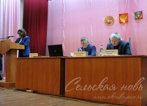 Староузеевцы мечтают о детской площадке