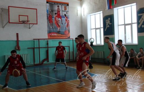 В Аксубаевском районе  баскетбольный турнир посвятили Ильшату Хамидрахимову