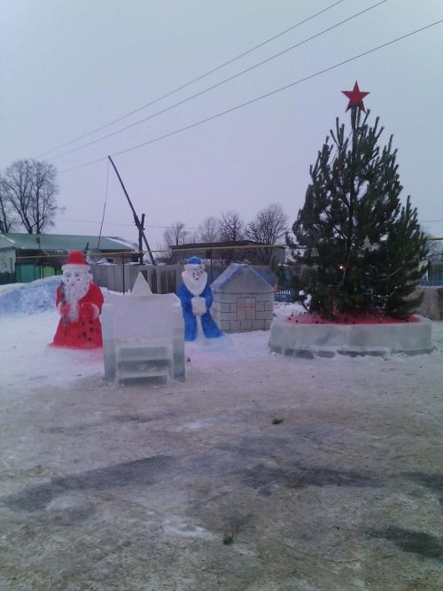 Новый год по - ерыклински: работать и праздновать вместе