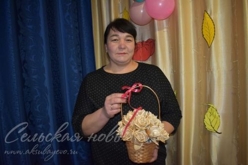 Новый год по - ерыклински: работать и праздновать вместе