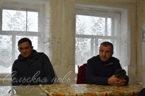 В Аксубаевском районе полевая техника поставлена на зимовку, в мастерских идет ремонт