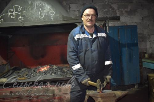 Кыр техникасы саклауга куелган, остаханәләрдә ремонт эшләре бара