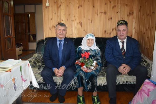 Авыл хезмәтчәне дүрт баласына да югары белем алырга ярдәм иткән