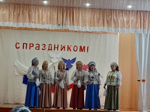 На праздник в сельский дом культуры пригласили семьи мобилизованных в зону СВО