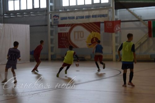 В Аксубаеве футбольный матч посвятили памяти офицера-танкиста