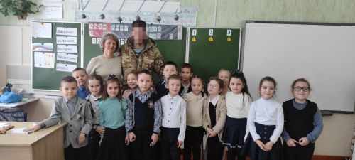 Учащиеся школы имени В.Тимирясова встретились с участником СВО