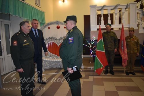 В Аксубаеве защитникам Отечества посвятили благотворительный концерт