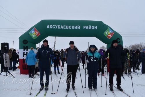 В Аксубаевском районе на «Лыжню России» встали более 1300 любителей спорта