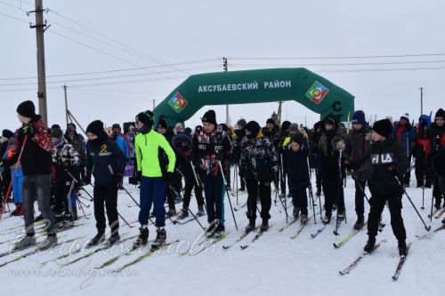 В Аксубаевском районе на «Лыжню России» встали более 1300 любителей спорта
