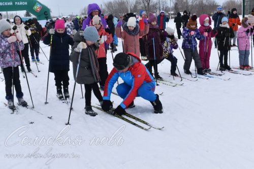 В Аксубаевском районе на «Лыжню России» встали более 1300 любителей спорта
