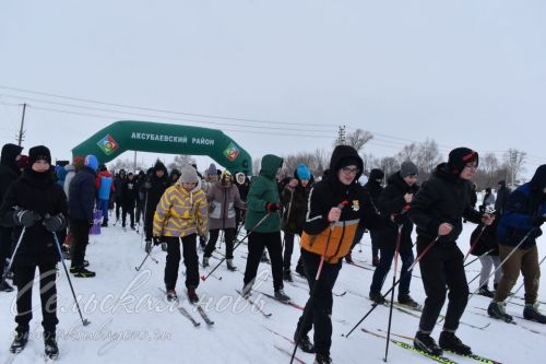 В Аксубаевском районе на «Лыжню России» встали более 1300 любителей спорта
