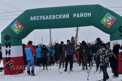 В Аксубаевском районе на «Лыжню России» встали более 1300 любителей спорта
