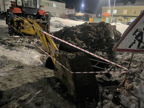 Для жителей дома №14 на Мазилина, где произошла авария водопровода, организуют подачу воды