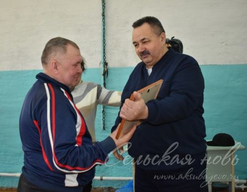 «Лыжня Маркина» собрала около 100 спортсменов Аксубаевского района