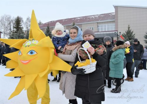 Аксубайда Май чабу бәйрәмен үткәрделәр һәм язны каршы алдылар