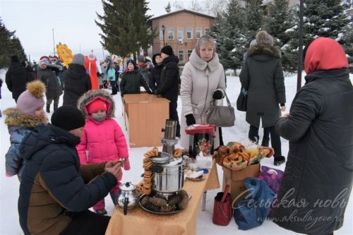 Аксубайда Май чабу бәйрәмен үткәрделәр һәм язны каршы алдылар