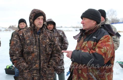 Аксубаевские рыбаки закрыли зимний сезон соревнованиями