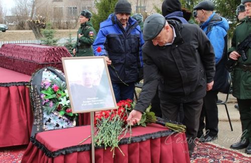 Аксубай районында махсус хәрби операциядә катнашучы Илфат Минсафинны җирләделәр