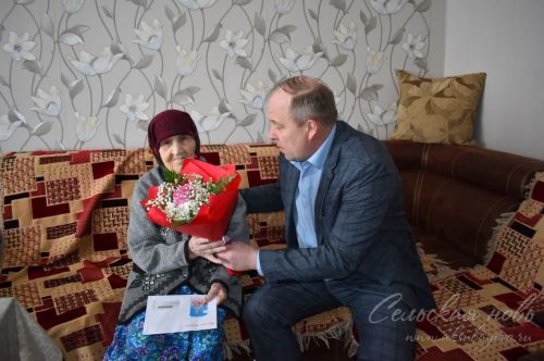 Алты ятим хакына кияүгә чыккан