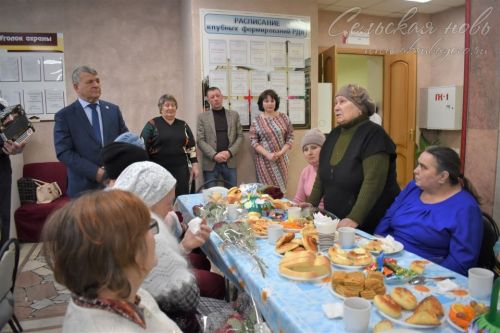 Аксубайда Халыкара хатын-кызлар көне алдыннан Ватанны саклаучыларның әниләрен һәм хатыннарын хөрмәтләделәр