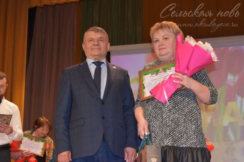 Аксубайда Халыкара хатын-кызлар көне алдыннан Ватанны саклаучыларның әниләрен һәм хатыннарын хөрмәтләделәр