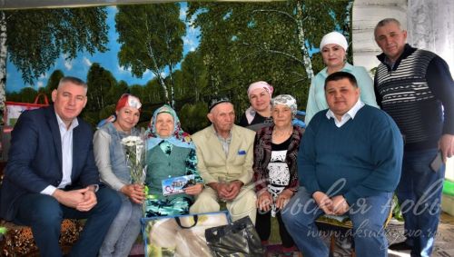 Аксубаевский ветеран в трудовые годы на колхозном огороде ягоды и капусту выращивала