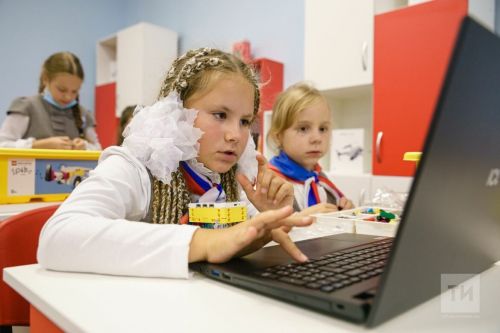 На обновление четырех подростковых клубов в Татарстане выделено 100 млн рублей