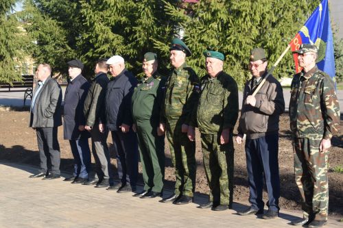 Аксубай егетләре хәрби фәнне үзләштерергә киттеләр