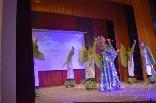 Аксубай районында мәгариф системасының иң яхшы хезмәткәрләрен хөрмәтләделәр