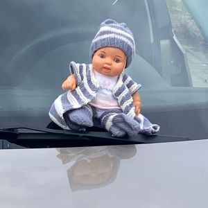 Аксубай курчагы Марианна Мариупольдәге дусты Никита янына барып җитте