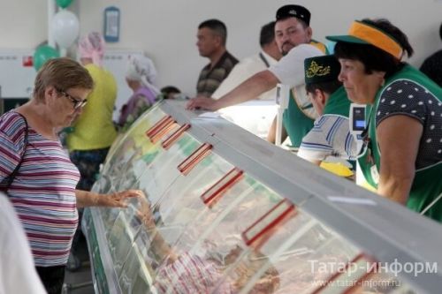 Раис РТ пригласил татарстанцев на ярмарку халяльной продукции