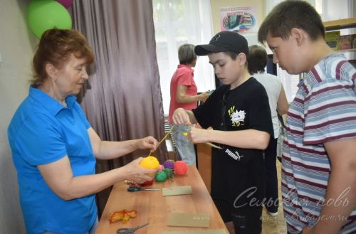 «Библиосумерки 2023» в Аксубаеве: флешмоб, опыты и Пушкин с Гоголем