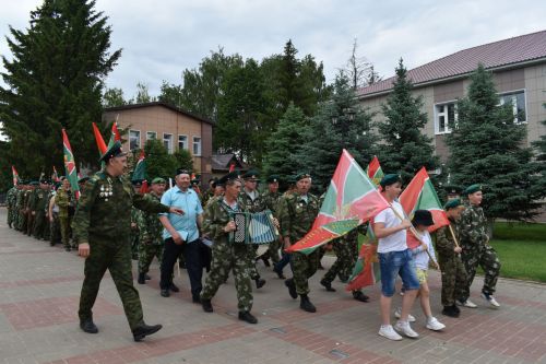 В Аксубаеве отметили День пограничника
