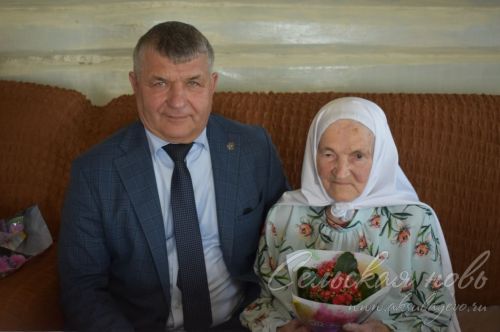 И только мама знала цену семейному благополучию