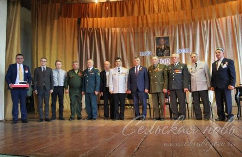 Яңа Ибрай авылында узган тантаналы чара Алмас Әдһәмов истәлегенә багышланды