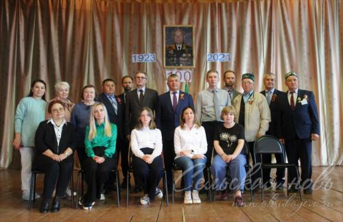 Яңа Ибрай авылында узган тантаналы чара Алмас Әдһәмов истәлегенә багышланды