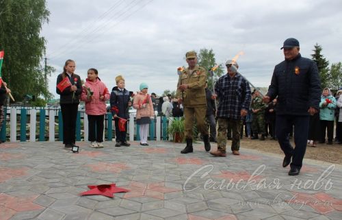 Җиңүнең 78 еллыгы уңаеннан Аксубай районында һәлак булган якташларга обелиск ачылды