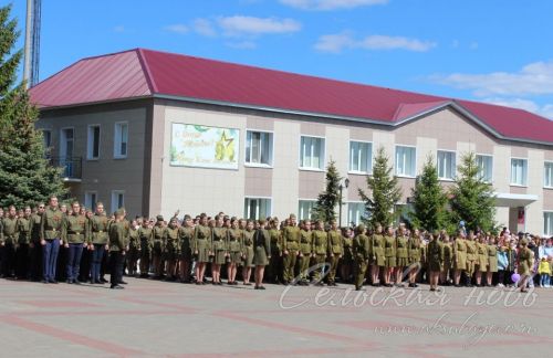 Аксубай Бөек Җиңү көнен бәйрәм итте