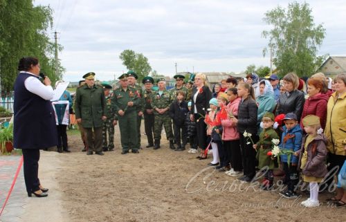 Җиңүнең 78 еллыгы уңаеннан Аксубай районында һәлак булган якташларга обелиск ачылды