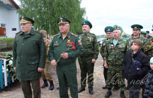 Җиңүнең 78 еллыгы уңаеннан Аксубай районында һәлак булган якташларга обелиск ачылды