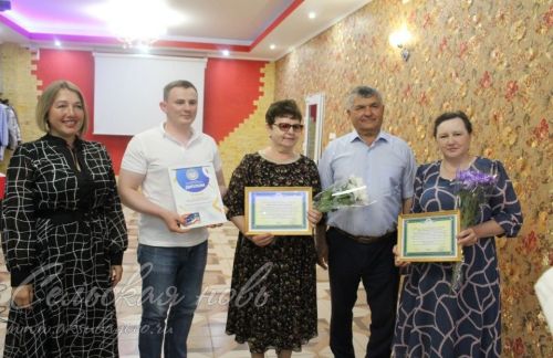 Аксубайның «Нежность» халыкка социаль хезмәт күрсәтү үзәге һөнәри бәйрәмен билгеләп үтте