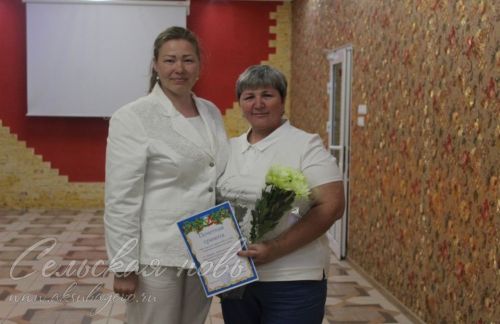 Аксубайның «Нежность» халыкка социаль хезмәт күрсәтү үзәге һөнәри бәйрәмен билгеләп үтте