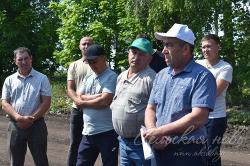 В Аксубаевском районе обсуждали, как защитить растения в летнюю сухую погоду