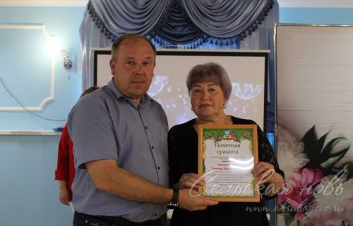 Аксубайда медицина хезмәткәрләрен хөрмәтләделәр