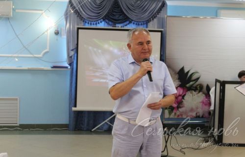 Аксубайда медицина хезмәткәрләрен хөрмәтләделәр