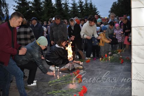 В Аксубаеве в память о фронтовиках зажгли свечи