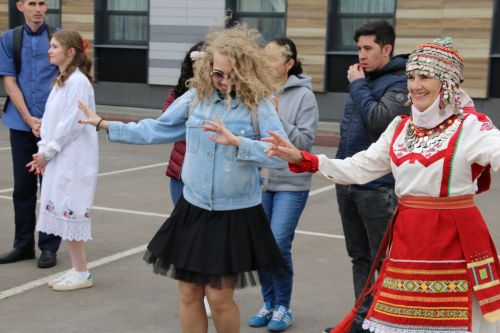 Аксубаевские артисты ознакомили казанцев  с чувашской культурой