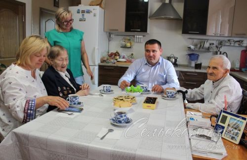 В Аксубаевском районе встретились два однополчанина, две легенды