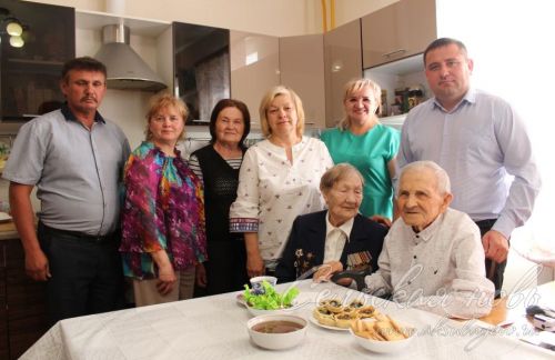 В Аксубаевском районе встретились два однополчанина, две легенды