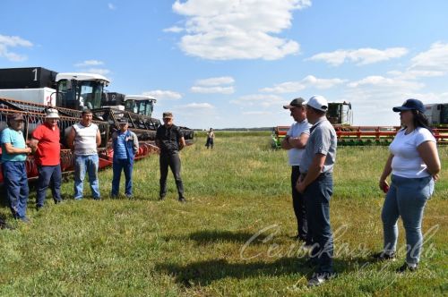 В Аксубаевском районе проверили готовность к жатве